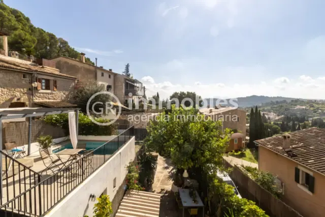 House in Alaró — photo 1