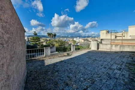 House - Santa Maria del Camí (Santa Maria del Camí), Built Surface 380m², Plot Surface 243m², 4... — photo 3