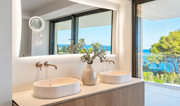 The beauty of simplicity - Design villa with sea views in Sol de Mallorca — photo 12