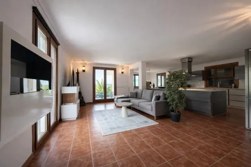 Alcudia, Alcúdia/Pollença: Finca with ETV license, sea & mountain views, pool – 5 bedrooms/5 bathrooms — photo 9