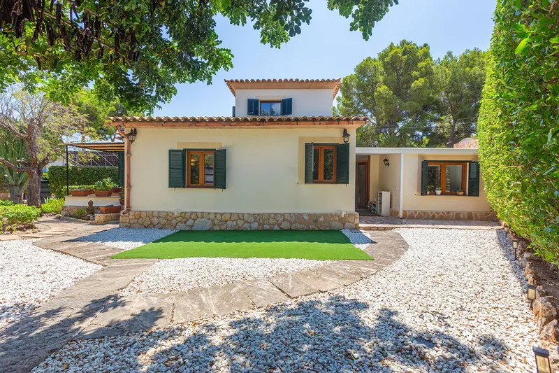Mediterranean family villa in a prime residential location — photo 3