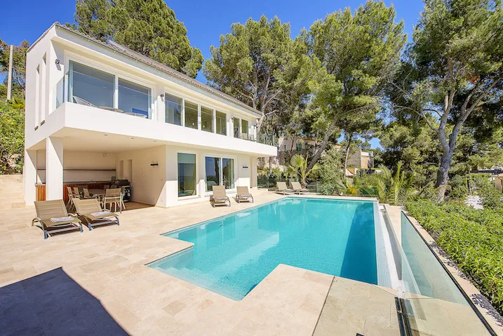 Long-term rental: Villa with sea view in Portals - Marcel Remus Real Estate — photo 2