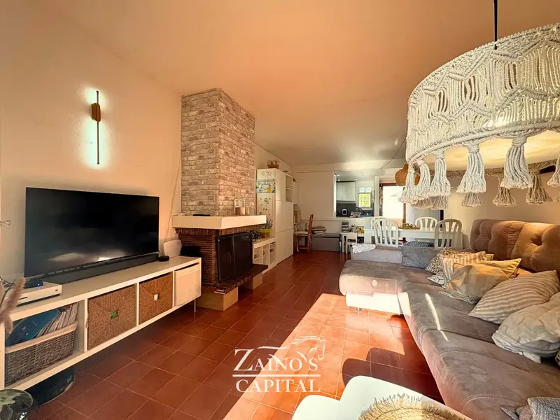 Bright flat with terrace and sea views in Badia Blava — photo 8
