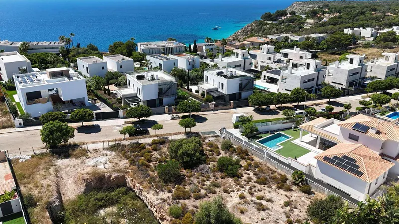 Urban plot in Puig de Ros 757m2 — photo 3
