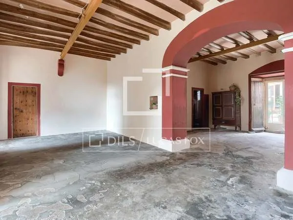 1,767m² country house with 700m² garden for sale in Llucmajor — photo 9