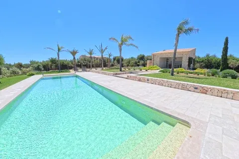 Country house in Cala Llombards, Mallorca — photo 4