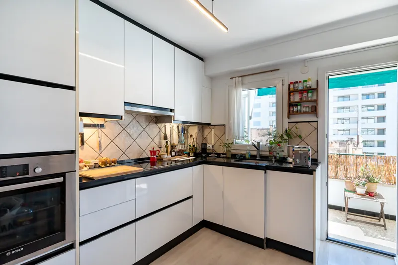 Bright Renovated Apartment in Son Armadams with Open Views and Terrace — photo 4