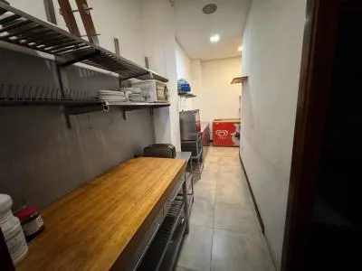 Business Premise - Palma de Mallorca (Foners), Built Surface 131m², 2 Toilets, 3 Distance to the Sea — photo 10