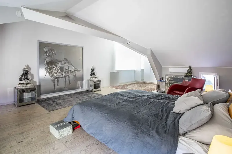 Located in the center of one of the most luxurious ports in Mallorca, we present this fabulous penthouse in Puerto Andratx. The spacious property — photo 12