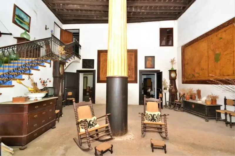 Emblematic house for sale in the center of Muro — photo 2