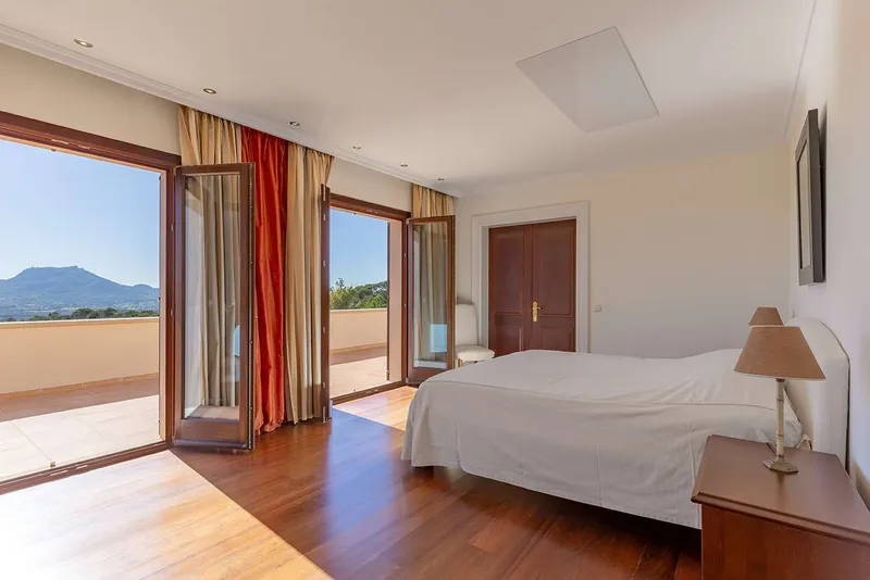 Very exclusive finca with swimming pool and dream views in Felanitx — photo 6