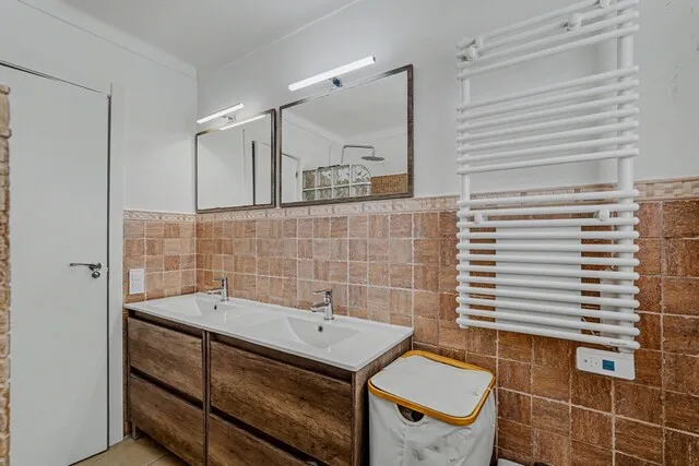 Modern apartment with terrace for sale in Puerto Portals, southwest Mallorca — photo 12