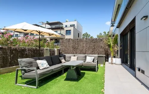 4 Bedrooms in Santa Ponsa — photo 2