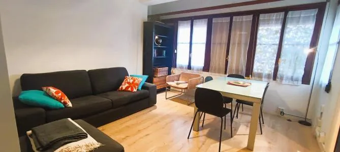 Flat - Palma de Mallorca (Foners) , Built Surface 76m 2 , 3 Bedrooms, 1 Bathrooms, 800 Distance to the sea. — photo 1