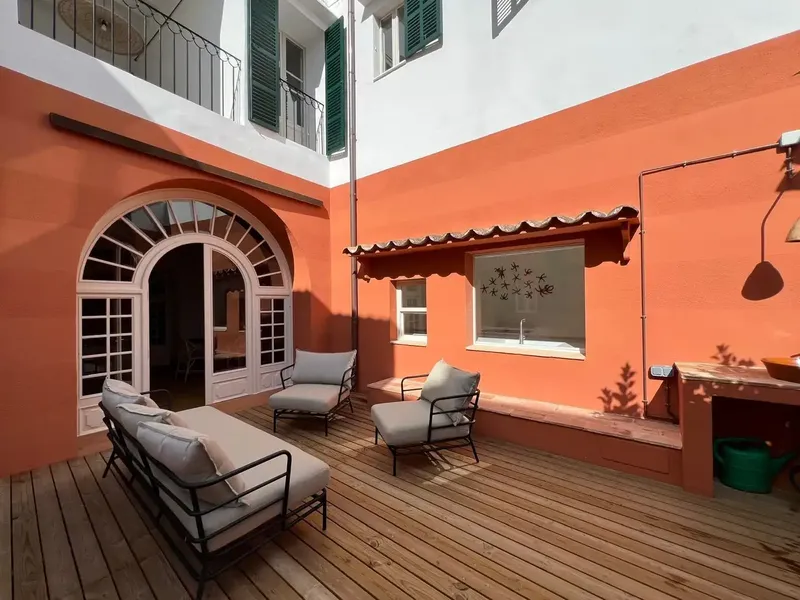 Recently renovated ground floor house in the historic center of Felanitx. It has a tourist vacation license for 9 people. — photo 8