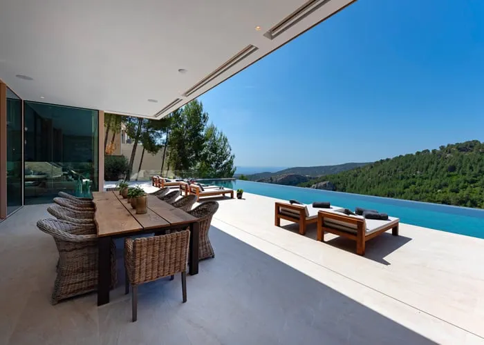 Spectacular Newly Built Villa with Magnificent Views — photo 5