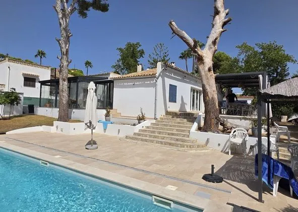 Detached house in Costa de la Calma, Calvià — photo 1