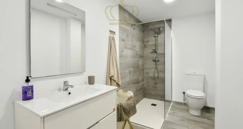 Modernised flat in Palma Santa Catalina with 3 bedrooms for sale — photo 9