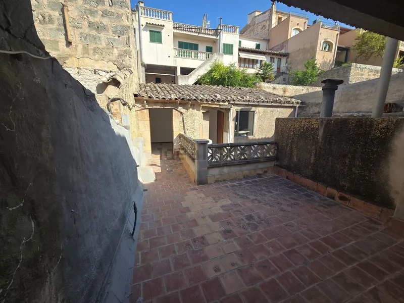 Terraced house in Palma, Montuiri — photo 6