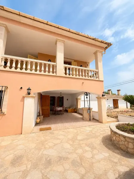 Cozy finca on approx. 1,800 m2 of land in Biniali, Sencelles, with 170 m2 built in good condition, semi-renovated — photo 3