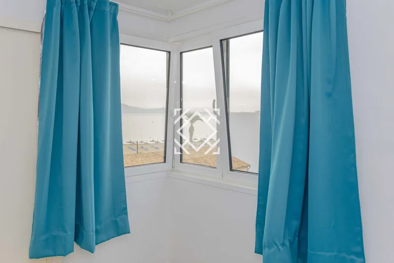Unique Opportunity: Penthouse for Sale with Holiday License and Spectacular Views to the Bay of Pollensa, North of Mallorca — photo 9