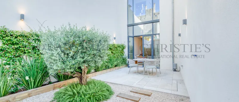 Modern townhouse in Santa Catalina in Palma with pool — photo 8