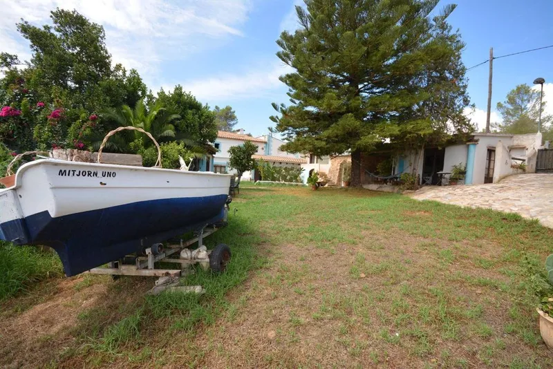 Luxury home in Campanet, Province of Balearic Islands — photo 1