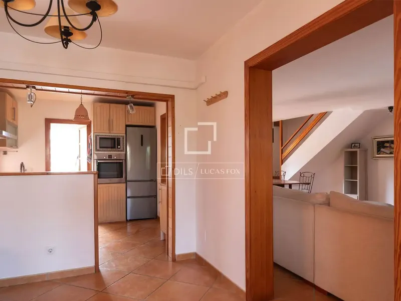 Located in the quiet residential area of Bahía Grande, this detached villa, approximately 175 m² built on a plot — photo 12