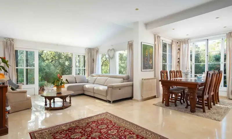 This magnificent 5-bedroom, 3-bathroom finca for sale in the Puigpunyent area near its charming village. With about 300 m2 this propi — photo 9