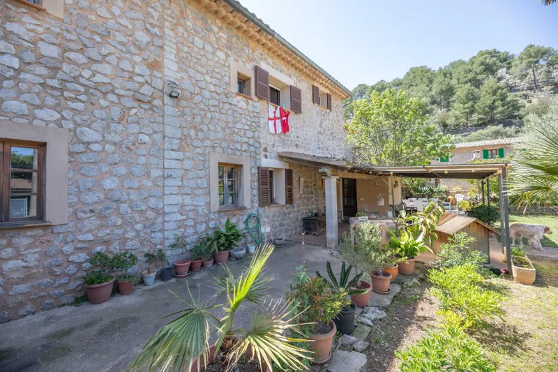 Sunny Mallorcan house within walking distance to beach and restaurants in Port de Sóller — photo 3