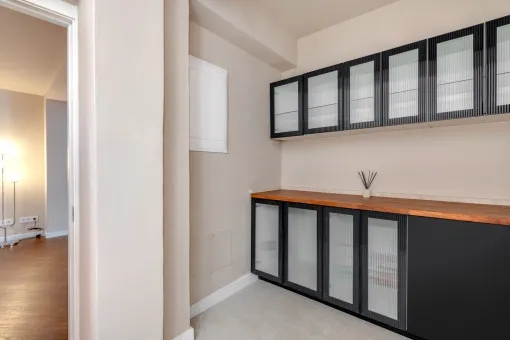 Palma de Mallorca Old Town, Exclusive living for rent in Palma – elegant apartment on Paseo del Born between August and October 2026 — photo 9