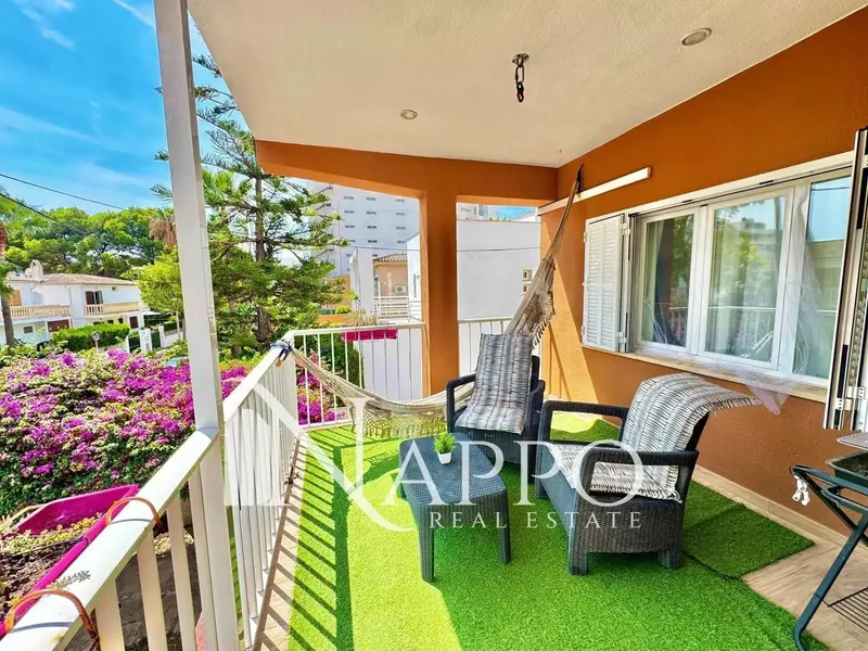 NAPPO Real Estate presents this magnificent free-roof home in Playa de Palma, just 200 meters from the sea. Located in a — photo 4