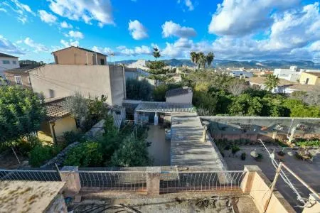 House - Santa Maria del Camí (Santa Maria del Camí), Built Surface 380m², Plot Surface 243m², 4... — photo 2