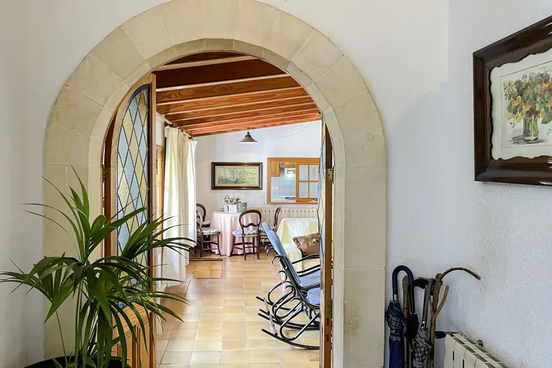 Charming Finca – Single-Level Living with 3 Bedrooms and Idyllic Plot — photo 12