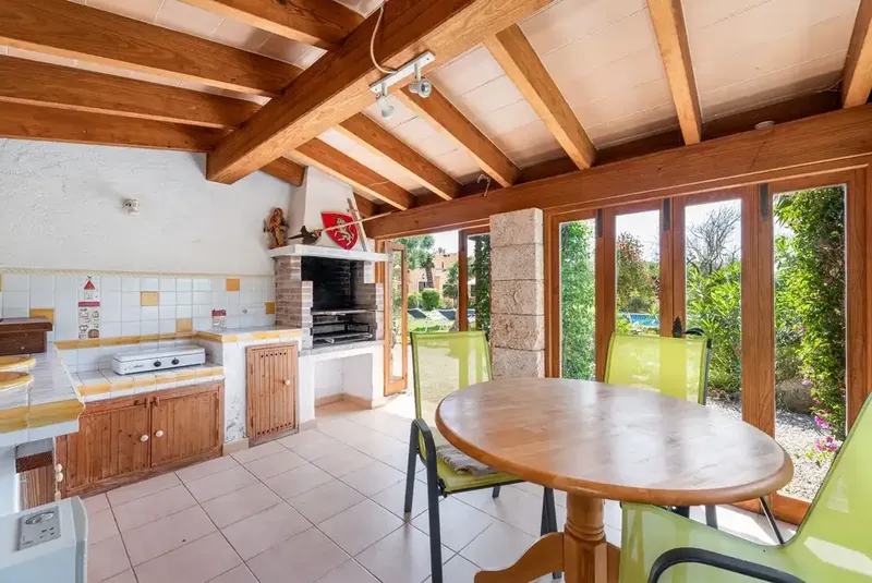 Located in a quiet rural area just minutes from the center of Pollensa, this charming rustic finca offers the perfect balance — photo 12
