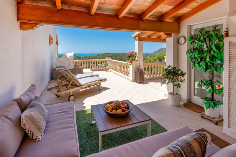 Duplex penthouse in Mediterranean complex with breathtaking sea views - overall view of the property (15638) — photo 7