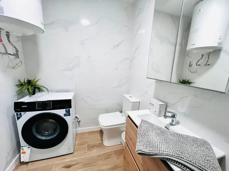 Renovated penthouse with terrace 100m from the beach and S'Arenal Yacht Club — photo 9