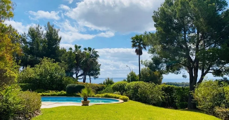 Magnificent plot in Bendinat Golf with sea views, privacy & building license — photo 1