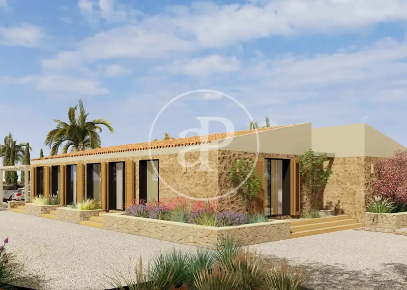 Casa con piscina en venta en Carrer Asalto — photo 2