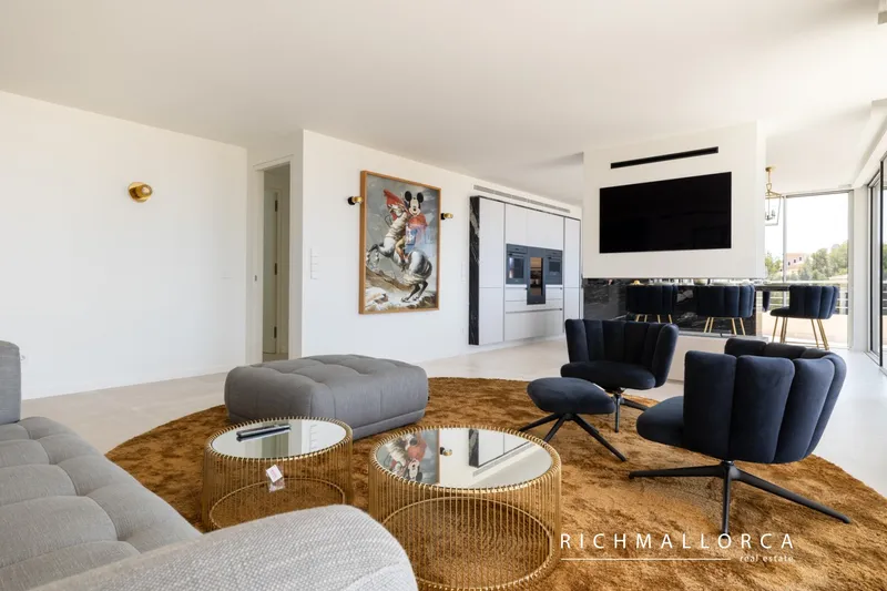 Avantgarde penthouse with infinity pool and exclusive finishing — photo 7