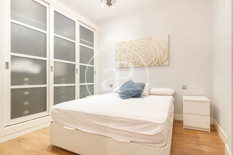 Flat for rent close to IE — photo 11