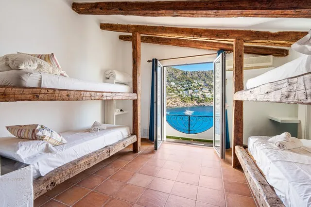 Seafront duplex penthouse for sale in Puerto Andratx, southwest Mallorca — photo 11