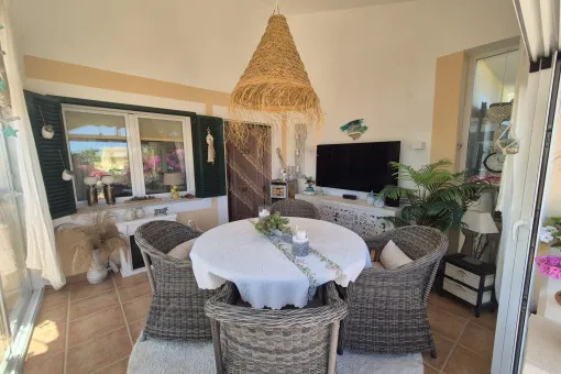 Cala Murada, Charming Semi-Detached Corner House with Guest Apartment and Mediterranean Garden — photo 3