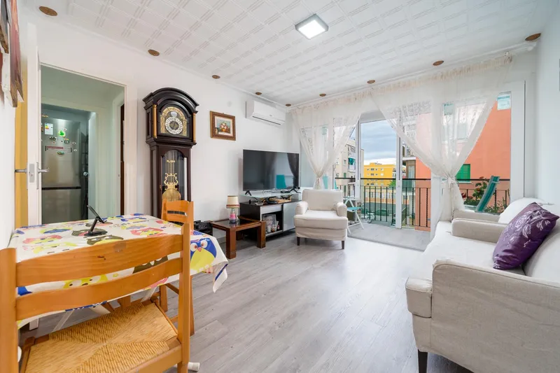 Apartment for sale in Indalecio Prieto — photo 1