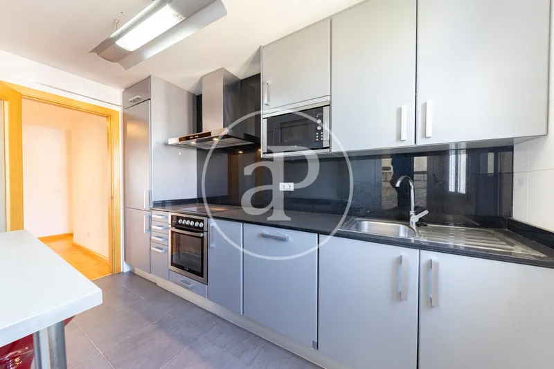 Exclusive Penthouse for Sale in Llevant — photo 10