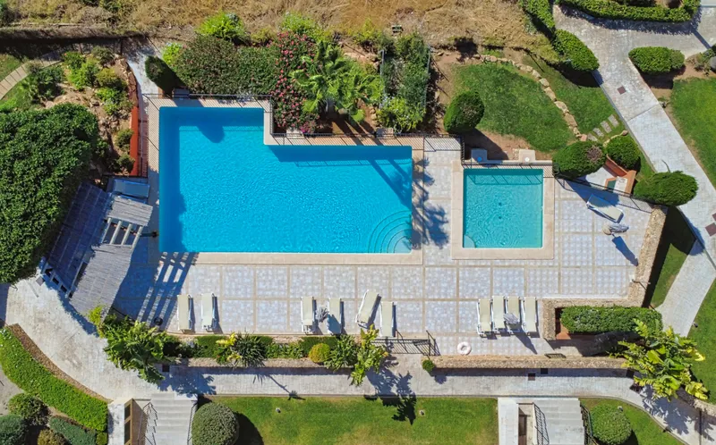 Modern penthouse with private rooftop terrace and panoramic mountain views in the village of Andratx — photo 4