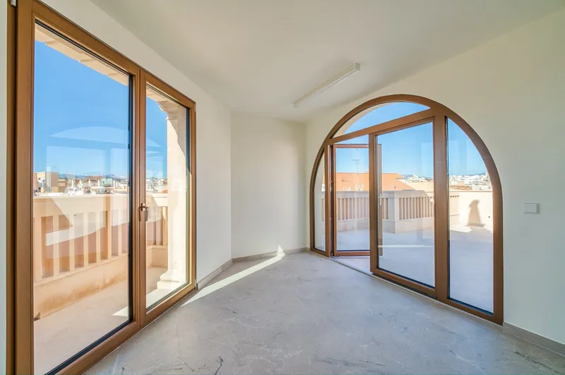 Penthouse in Palma - Beautiful view of the city from the terrace — photo 3