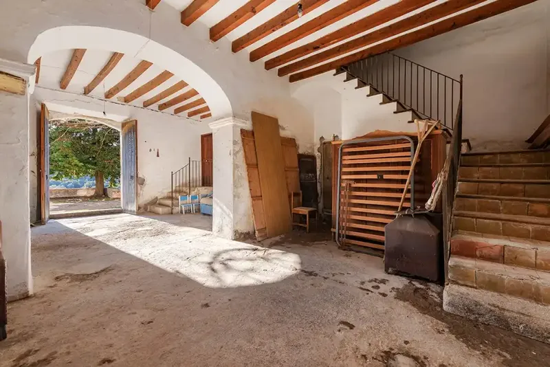 Acquiring this property is owning an authentic part of Mallorca - located in one of the most isolated areas of the Tramuntana, just after — photo 3