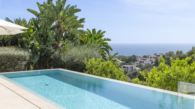 Villa in Génova with modern design & stunning views of the bay of Palma — photo 4
