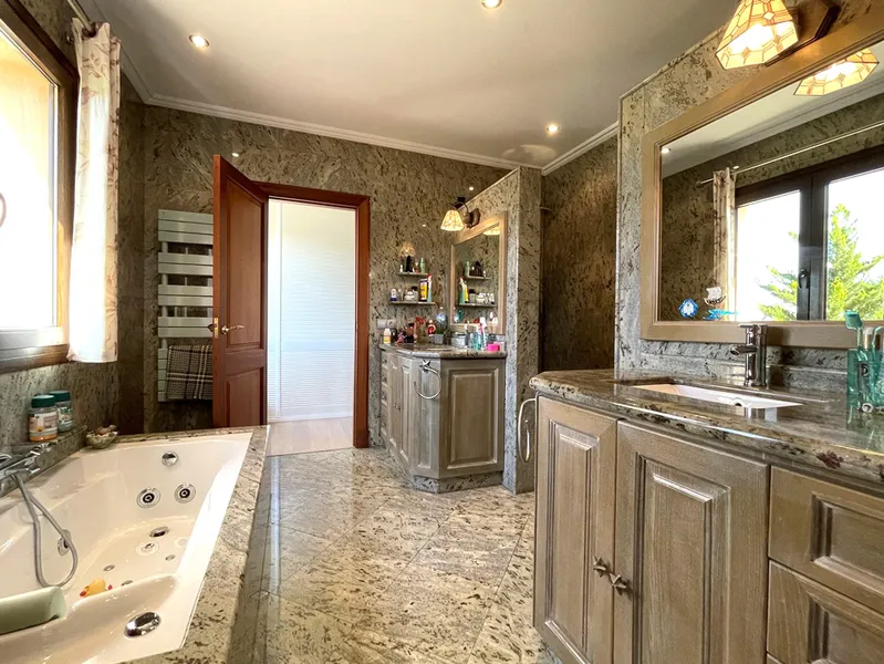 Spectacular 4 bedroom country house with views to the countryside and pool, Ses Salines — photo 7